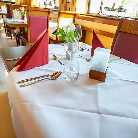 Wohlfuehlhotel Der Jaegerhof Hotel 3*