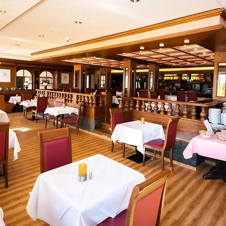 Wohlfuehlhotel Der Jaegerhof Hotel Willebadessen