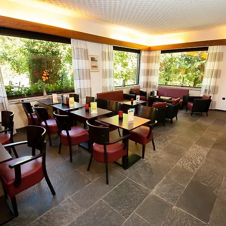 Wohlfuehlhotel Der Jaegerhof Hotel 3*