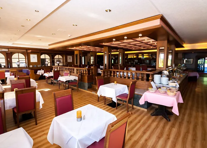 Wohlfuehlhotel Der Jaegerhof فندق